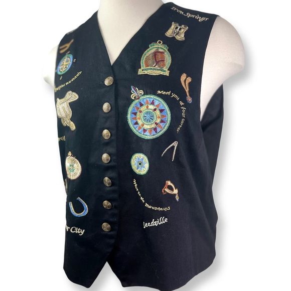 1980's Carol Horn Western Embroidered Rodeo Vest- Cowgirl - Barrel Racer- Horses - Picture 3 of 7
